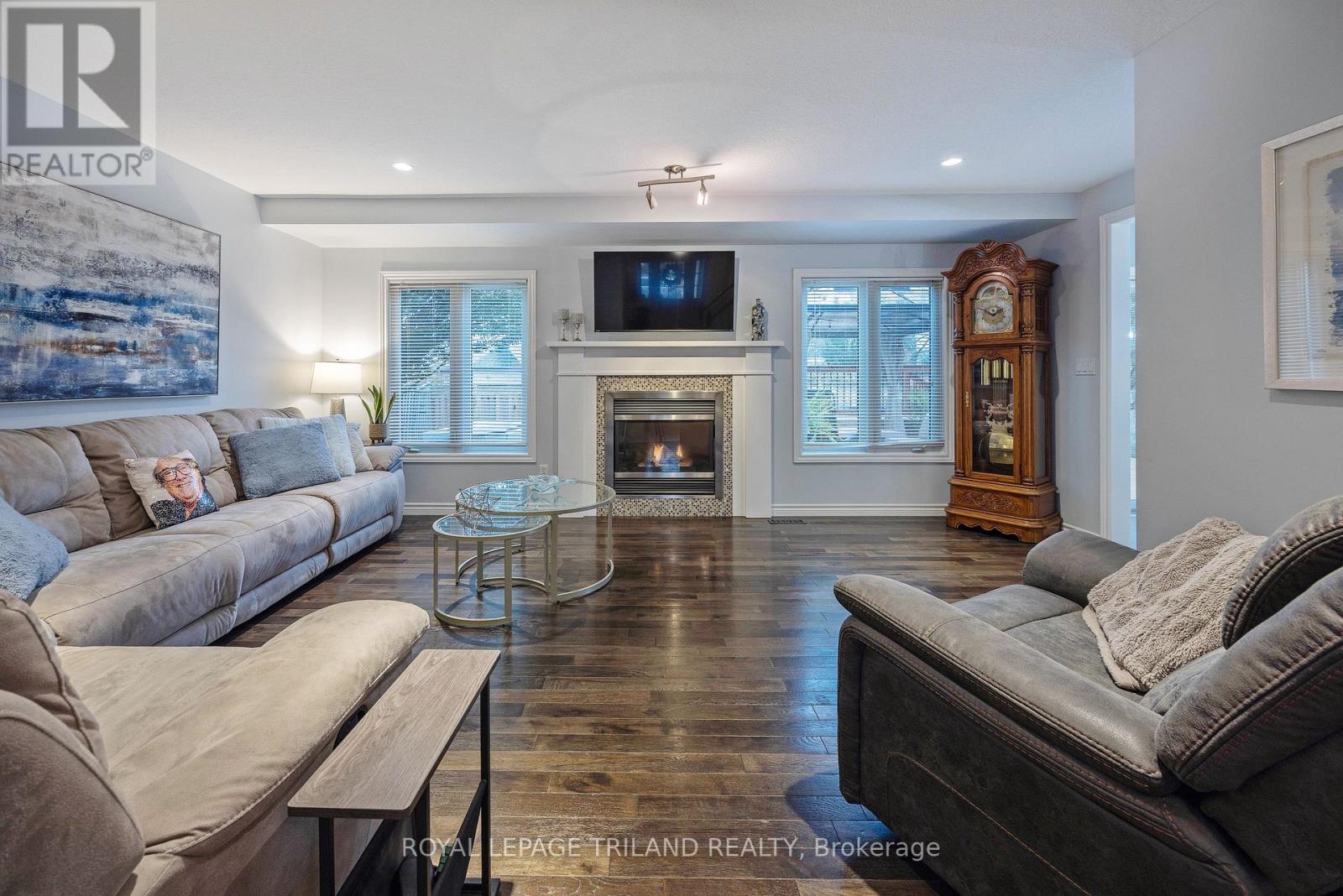 41 Penhale Avenue, St. Thomas, Ontario N5R 6L2 - Photo 10 - X12507388