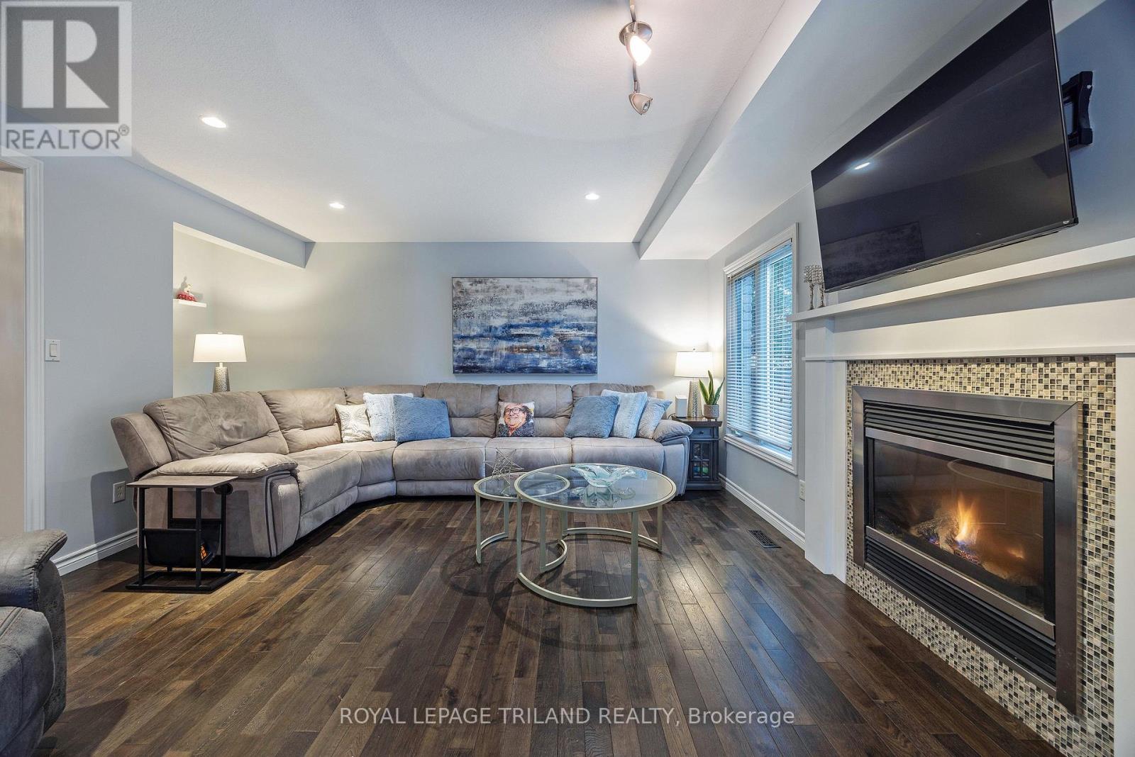 41 Penhale Avenue, St. Thomas, Ontario N5R 6L2 - Photo 12 - X12507388