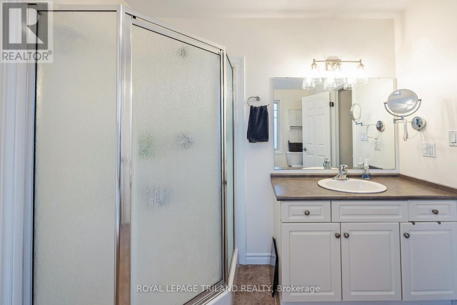 41 Penhale Avenue, St. Thomas, Ontario N5R 6L2 - Photo 23 - X12507388