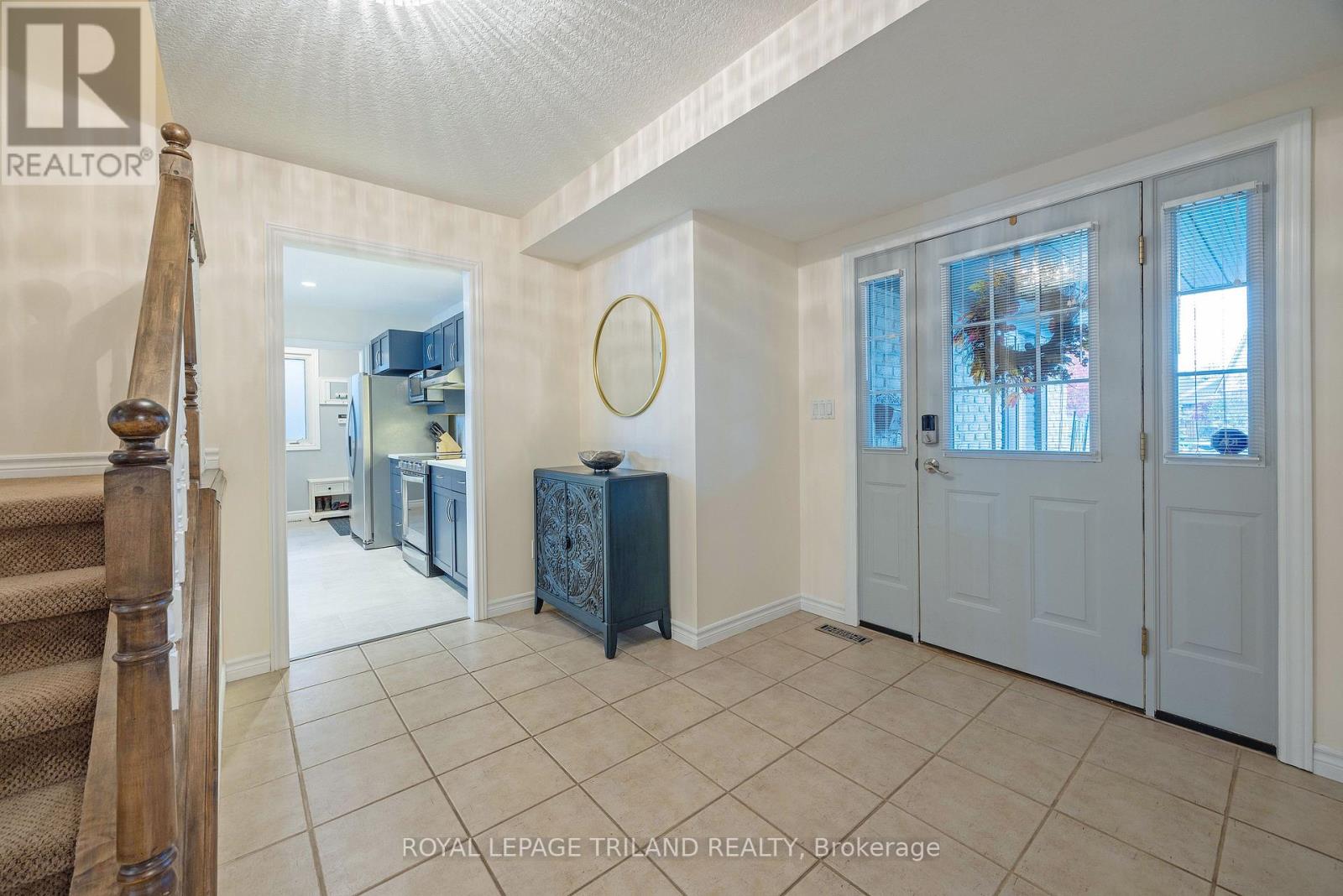 41 Penhale Avenue, St. Thomas, Ontario N5R 6L2 - Photo 7 - X12507388