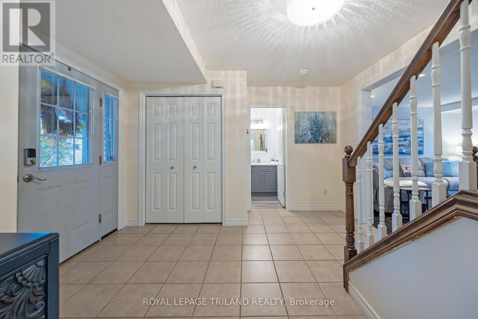 41 Penhale Avenue, St. Thomas, Ontario N5R 6L2 - Photo 8 - X12507388