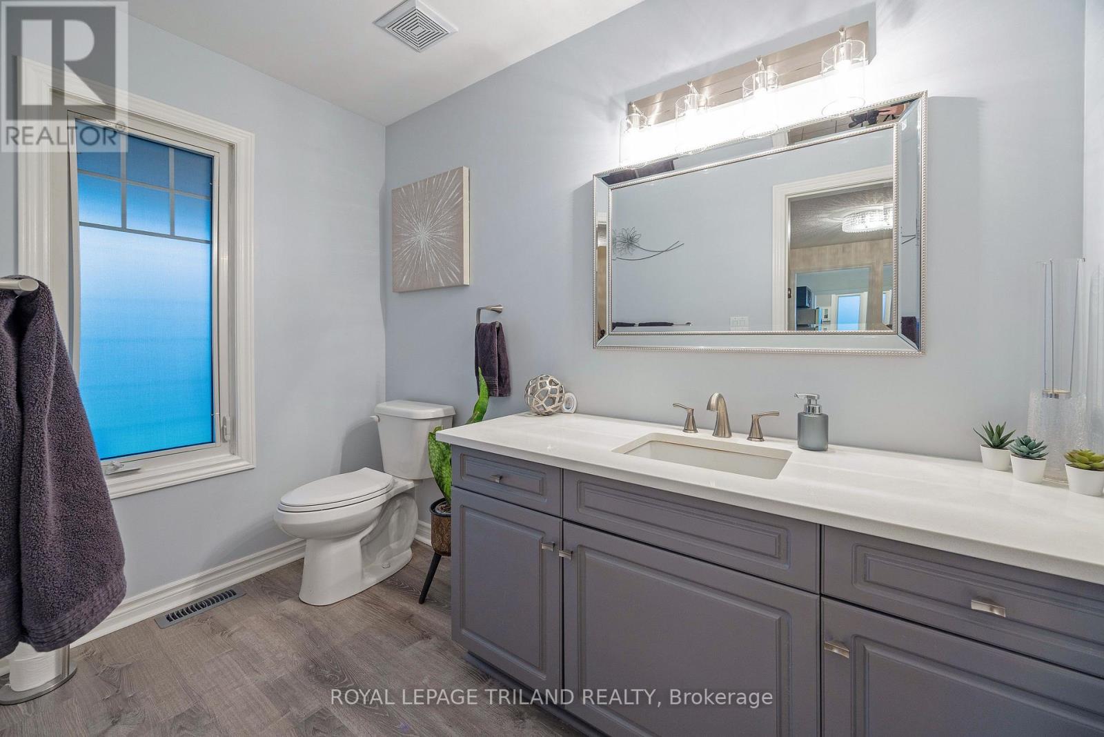 41 Penhale Avenue, St. Thomas, Ontario N5R 6L2 - Photo 9 - X12507388