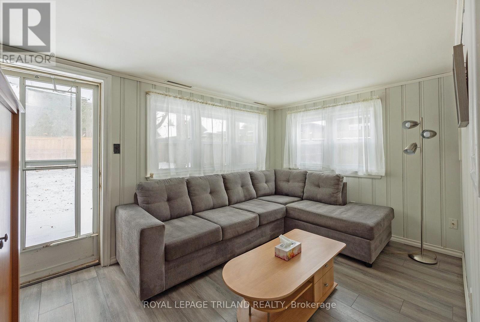 136 St George Street, Central Elgin, Ontario N5P 2M1 - Photo 16 - X12603950