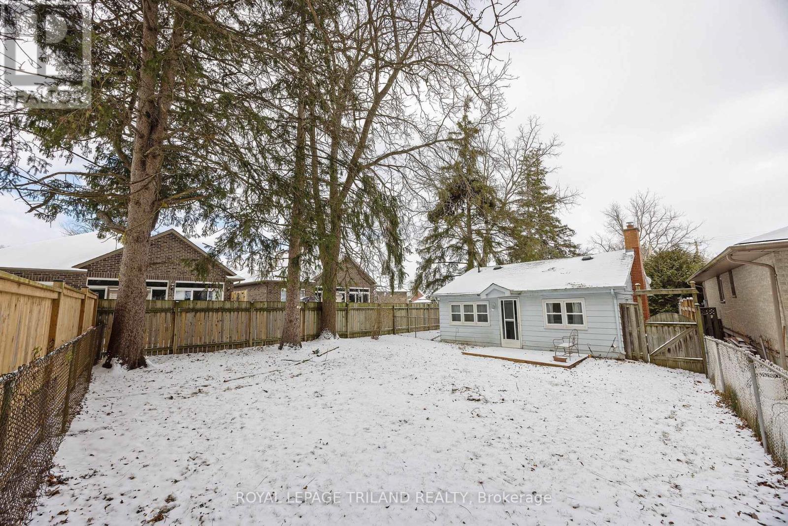 136 St George Street, Central Elgin, Ontario N5P 2M1 - Photo 25 - X12603950