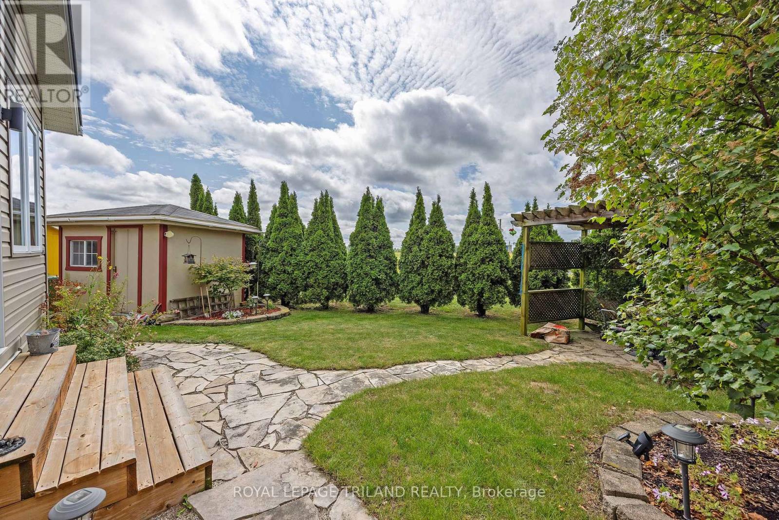 18 Coleman Court, St. Thomas, Ontario N5R 0A5 - Photo 29 - X12609238