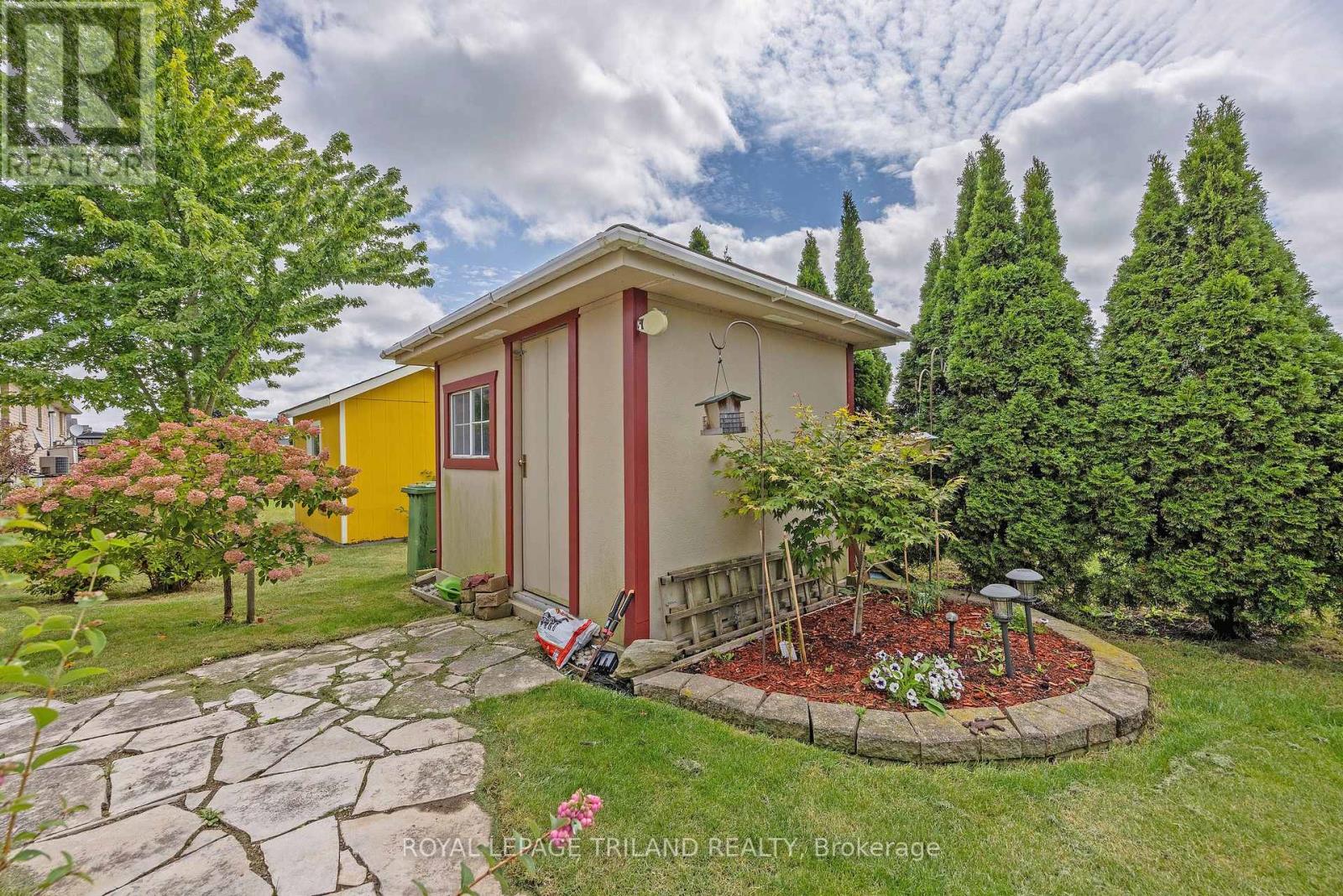 18 Coleman Court, St. Thomas, Ontario N5R 0A5 - Photo 30 - X12609238