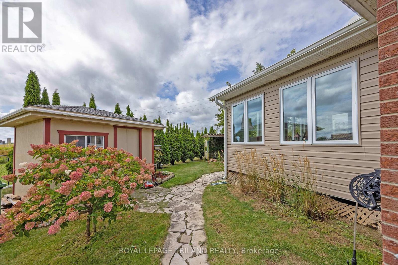 18 Coleman Court, St. Thomas, Ontario N5R 0A5 - Photo 31 - X12609238