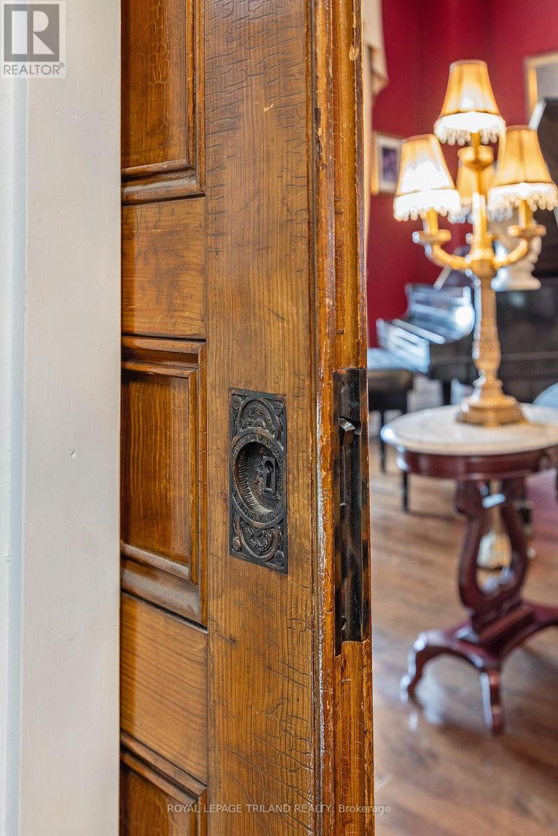 81 Wellington Street, St. Thomas, Ontario N5R 2P9 - Photo 15 - X12903612