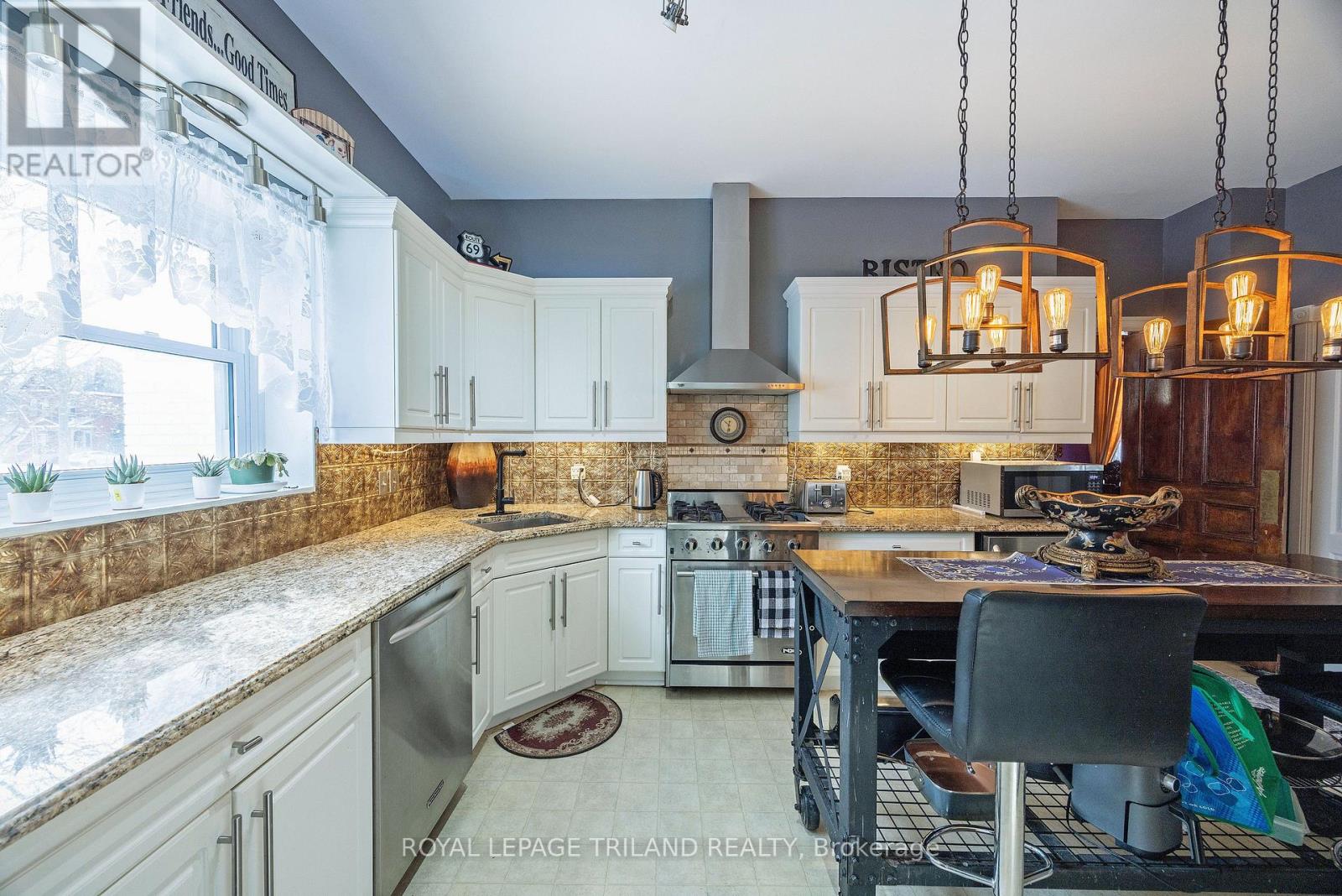 81 Wellington Street, St. Thomas, Ontario N5R 2P9 - Photo 20 - X12903612