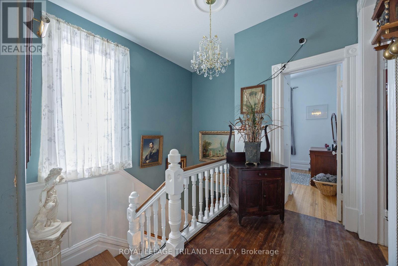 81 Wellington Street, St. Thomas, Ontario N5R 2P9 - Photo 27 - X12903612