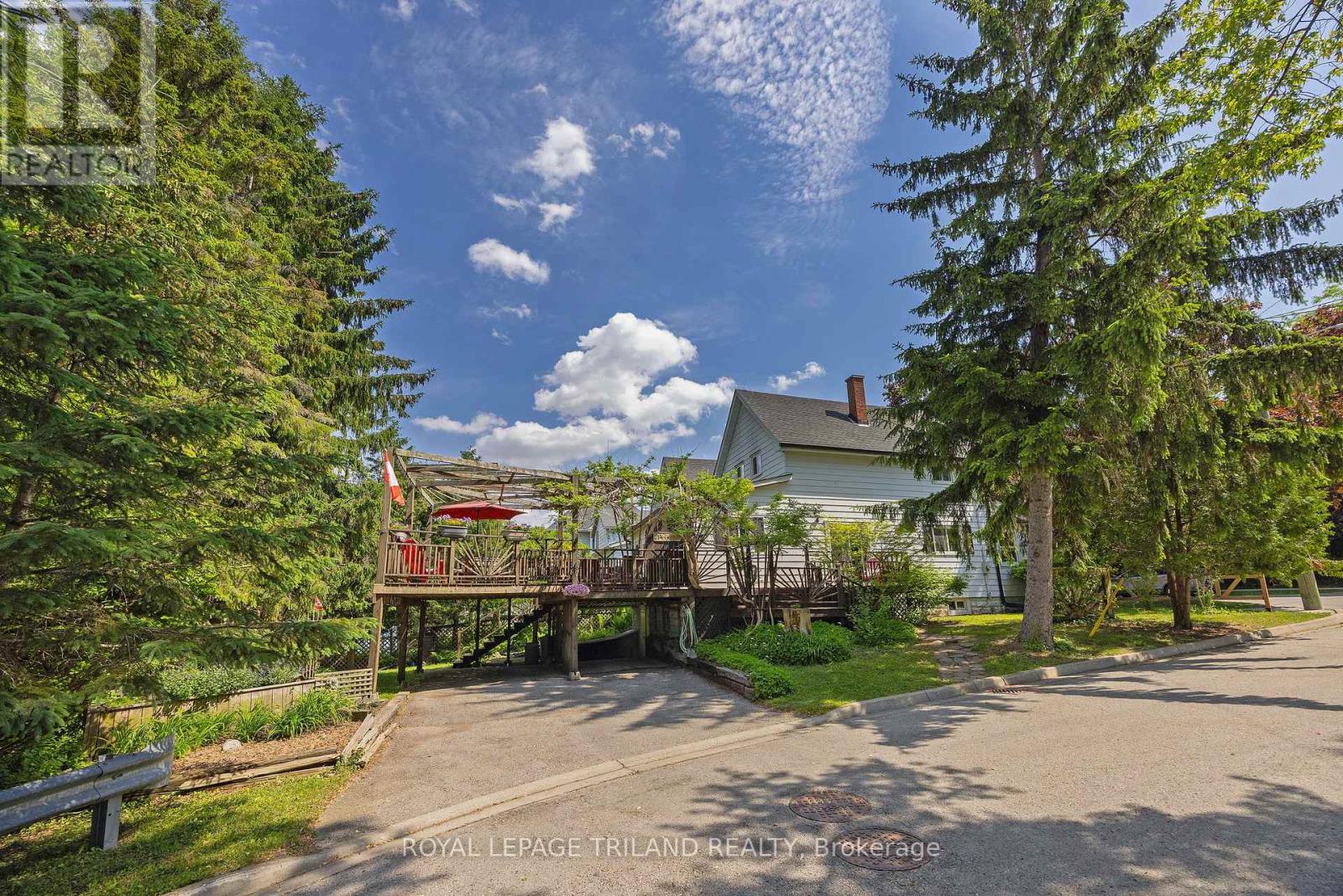 29 Oliver Street, St. Thomas, Ontario N5R 3X3 - Photo 31 - X13413300