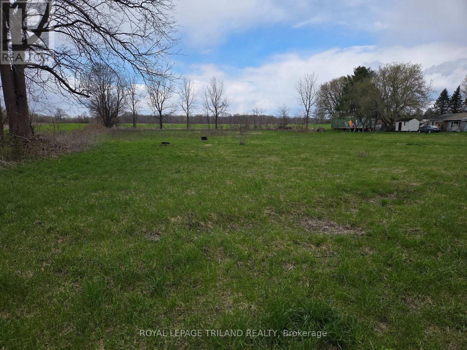 Lots 28,29,30,31 Middlemiss Avenue, Southwest Middlesex, Ontario N0L 1T0 - Photo 4 - X13611654
